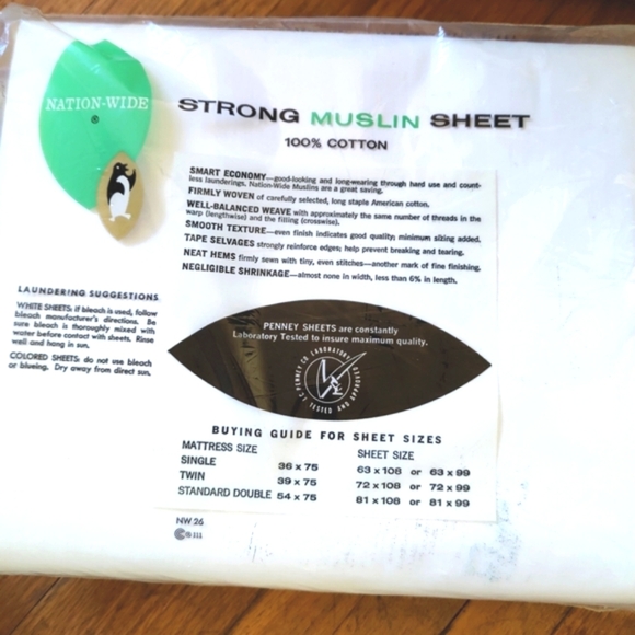 Vintage Double/Full Bed Flat Sheet by Penneys - Picture 2 of 2